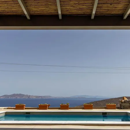 Seba House Tinos Lichnaftia