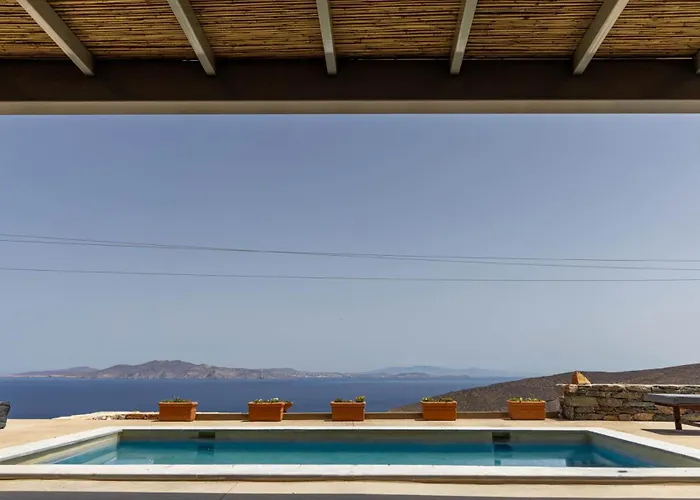 Seba House Tinos Lichnaftia